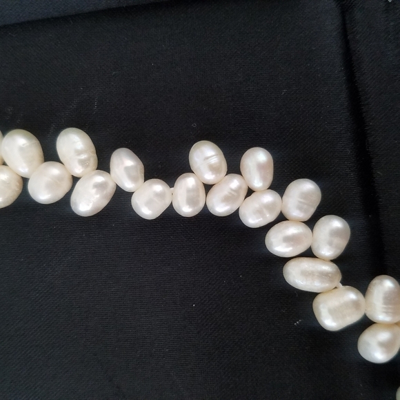 14k white Fresh Water Pearl Necklace - Picture 6 of 8
